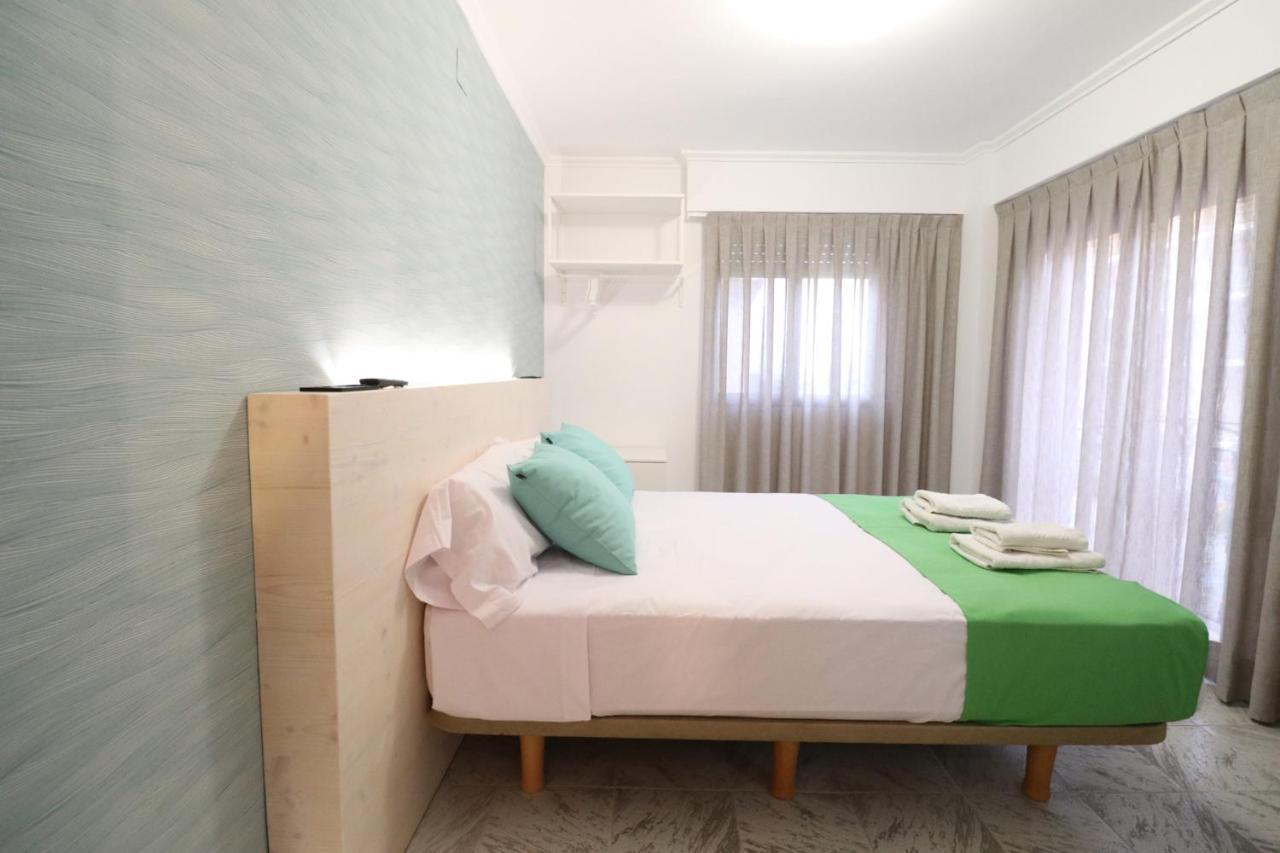 205 I Posada Del Mar I Encantador Hostel En La Playa De Gandia Exteriör bild